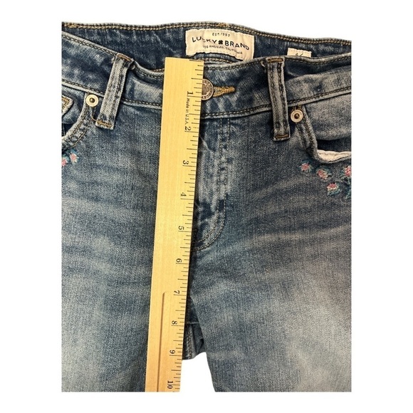 Lucky Brand Cottagecore Floral Lolita Skinny Embroidered Jeans Size 4/27 D1 - Picture 5 of 5